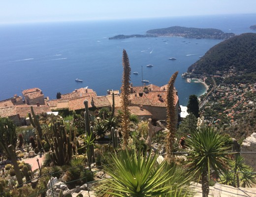 Eze-Village et sa vue époustouflante sur la Méditerranée depuis le jardin botanique
